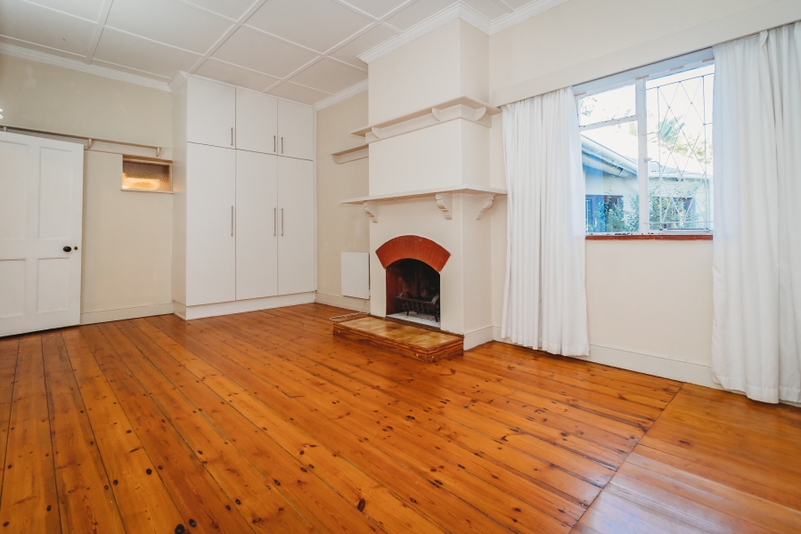 6 Bedroom Property for Sale in Heatherlands Western Cape